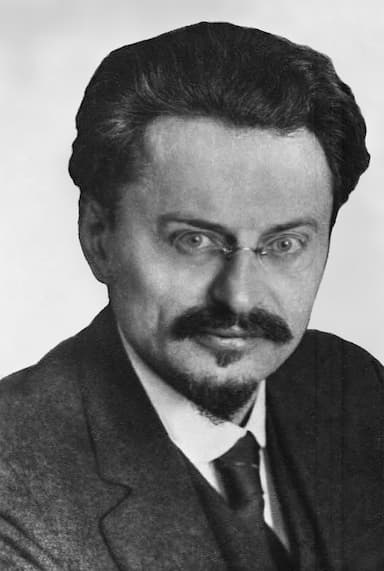 Lev DavidovitchBronstein